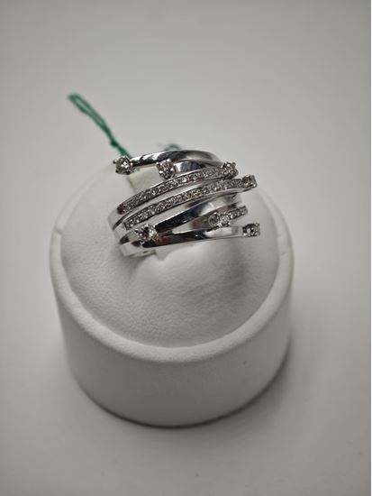 Immagine di ANELLO A FASCIA IN ORO BIANCO 18K 750/1000 CON DIAMANTI. USATO BENE